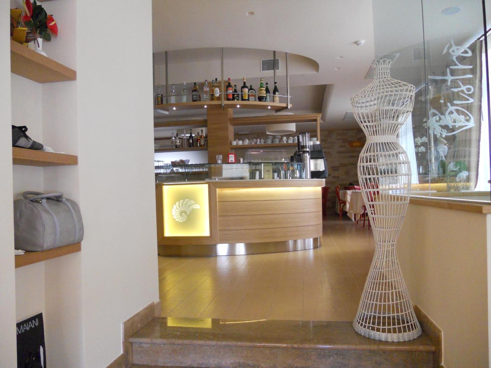 Relais Concorde Aparthotel Grottammare Exterior photo